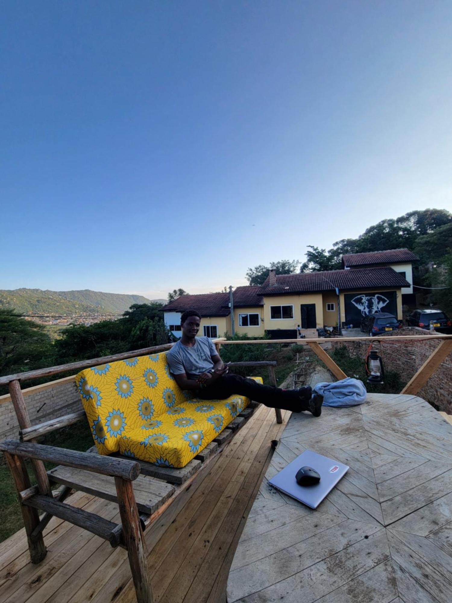 Safari Junction Backpackers Hostel Iringa Exterior photo