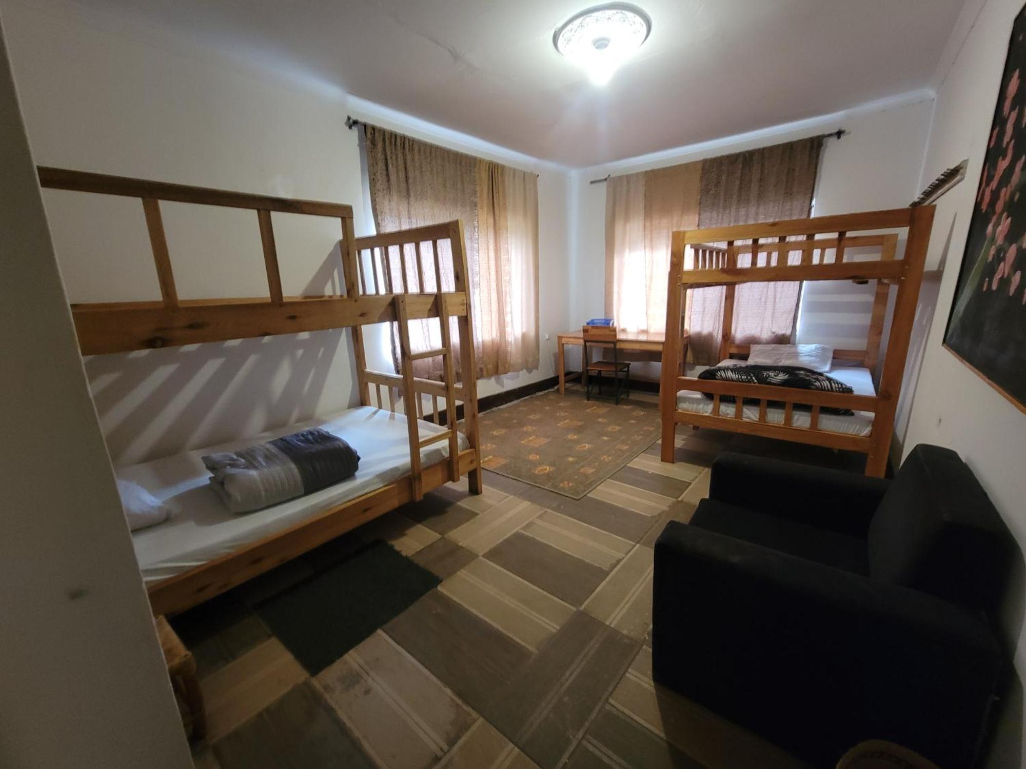 Safari Junction Backpackers Hostel Iringa Exterior photo